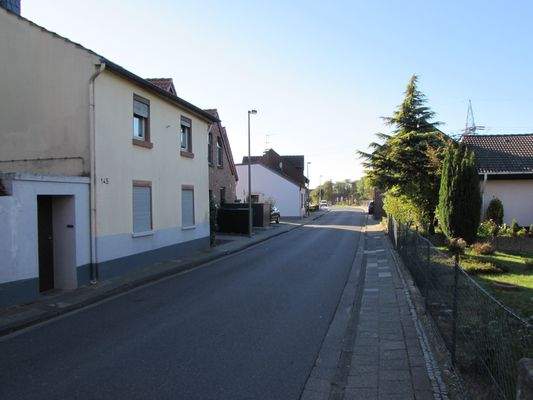 Umfeld Blickrichtung Ortsausgang