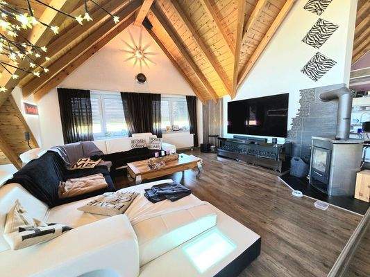 Wohn-Koch-Essbereich DG