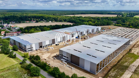 Bernau Halle, Bernau Hallenfläche