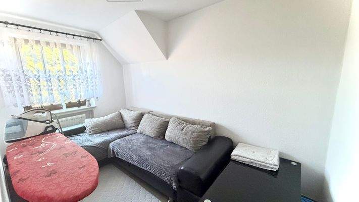 Helle Wohnung mit Terrasse