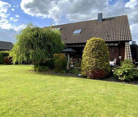  Garten und Südseite 