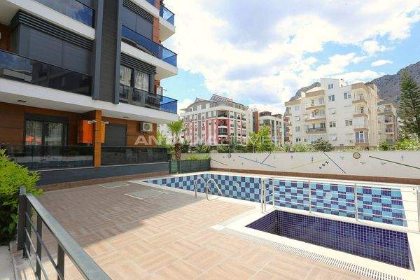Duplex Apartment 2.5 Km from the Sea in Antalya Konyalti