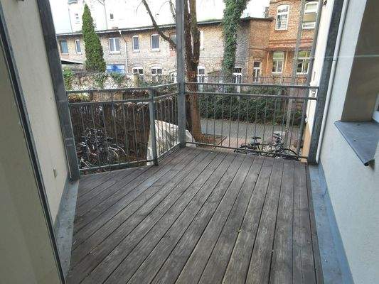 Balkon zum Innenhof.jpg