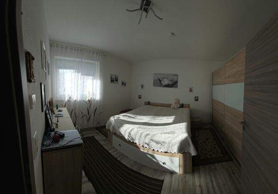 Schlafraum Einliegerwohnung in Untergeschoss