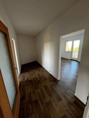 Flur 2/ Zwischenraum