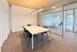 Regus_METZINGEN, Friedrich-Henning Straße_Germany_