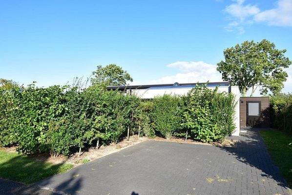 ferienhaus-kaufen-herkingen-modern-terrasse07