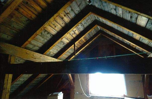 Dachboden ausbaufähig