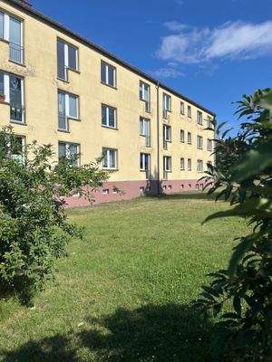 edbf4806-04bc-4dec-ad39-ebb4b12e1947