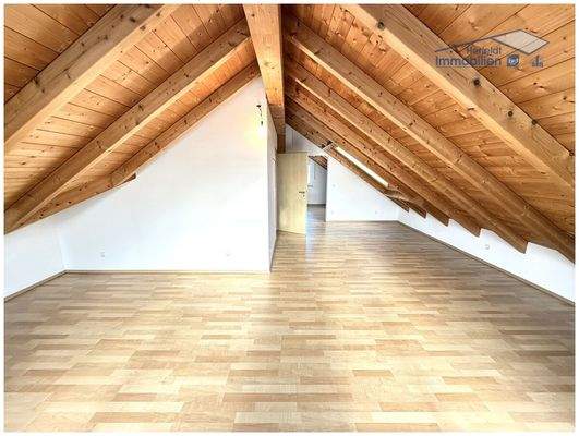 Vielseitig nutzbar mit großzügigem Raumzuschnitt