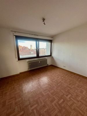 Kinderzimmer/Büro/Ankleide