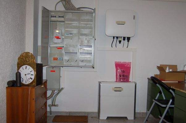 34 Elektrik mit Solarspeicher.JPG