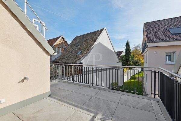 südlich ausgerichteter balkon