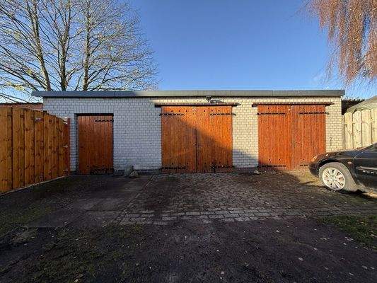 Gebäude Garten mit Abstellräumen und Werkstatt