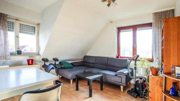 gemeinsch. Wohn-/Esszimmer