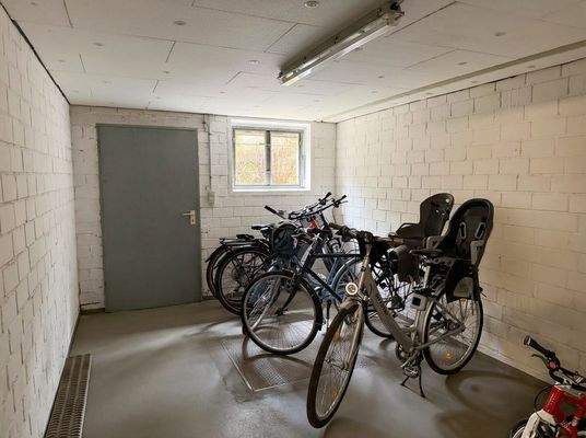 Fahrradkeller (Gemeinschaft)