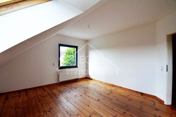 OG - Schlafzimmer 2.jpg