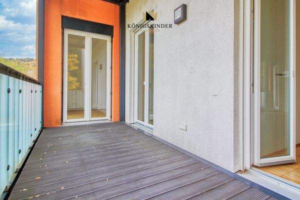 Einer von zwei Balkonen 