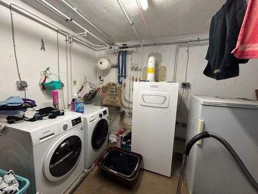 Waschküche -Heizungsraum EG