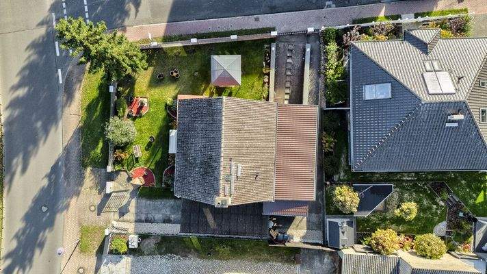 Luftaufnahme des Grundstücks