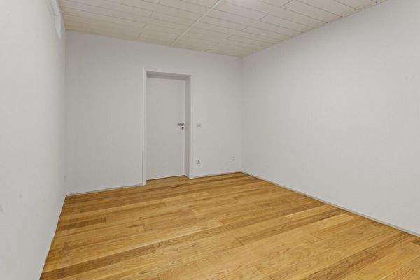 Schlafzimmer Rückansicht