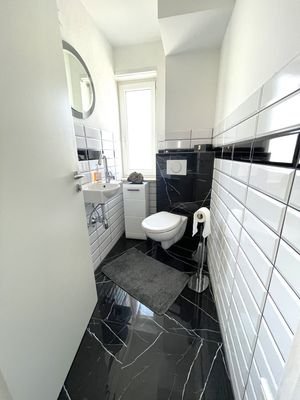 OG WC