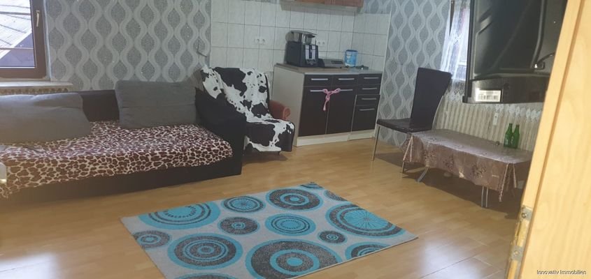 Wohnküche DG Wohnung links