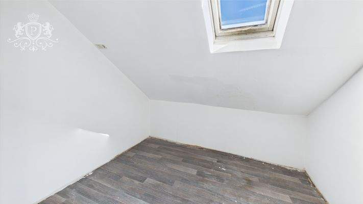 CAM01984G0-PR0474-STILL015