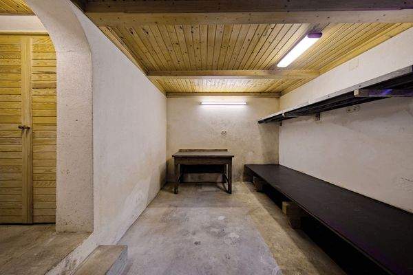 Durchgangszimmer zum Hobbyraum