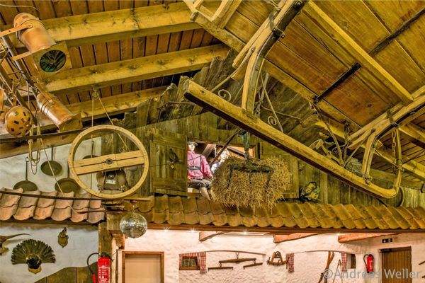 2652020i3 Köhlerhütte_innen