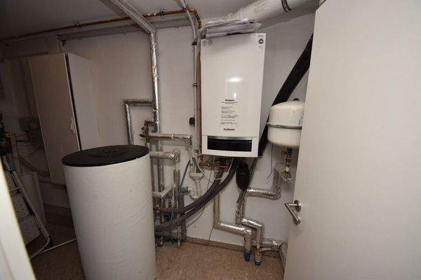 Gas-Brennwert-Zentralheizung