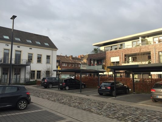 Haus Ansicht von hinten auf den Balkon