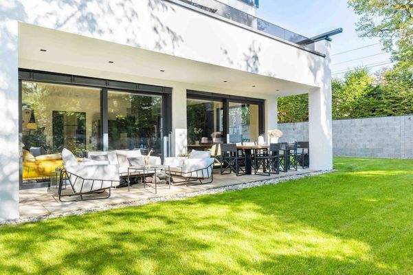 Garten- und Terrassenansicht