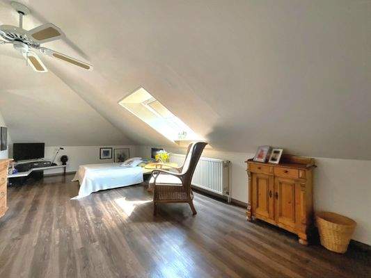 Schlafraum 1 DG