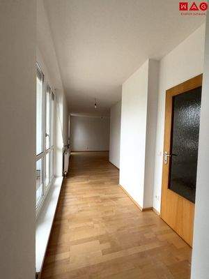 Blick ins Wohnzimmer