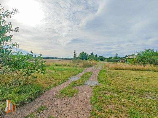 Zufahrt zum Grunstück