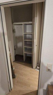 Einbauschrank im Flur