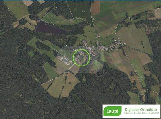 011_P-13693 _Wochenendgrundstueck_Schmiedeberg_Due