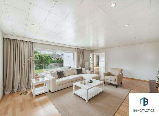 Wohn/Essbereich - (KI generiert)