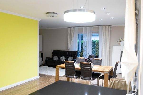 weiter in Wohnzimmer offen 