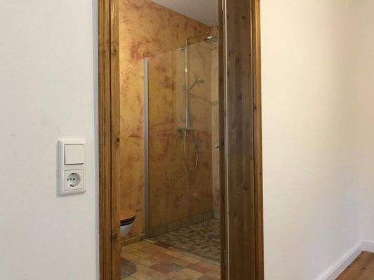 EG LI 2 Zimmer 450,00€ KM