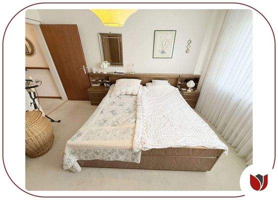 Schlafzimmer - geräumig