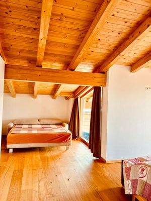 66f4904e-34e0-4ebc-9f91-eb21b0940797