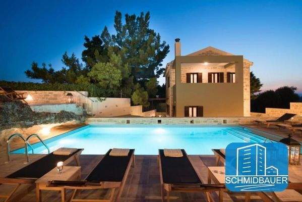 Kreta, Sivas: 3 hervorragende Villen mit Gemeinschaftspool als Komplex zu verkaufen