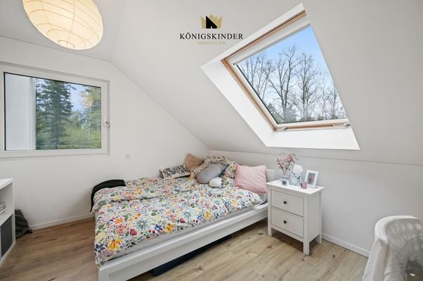 Kinderzimmer 2 OG