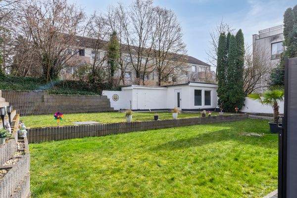 Gartenhaus mit Fahrradabstellraum