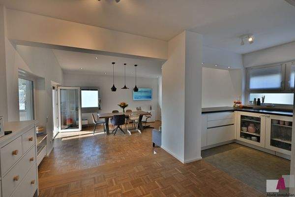 Blick ins Wohnzimmer EG