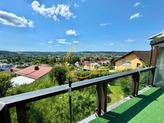 Balkon im Obergeschoss 