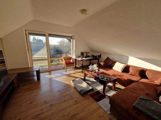 Kinderzimmer/Schlafzimmer DG