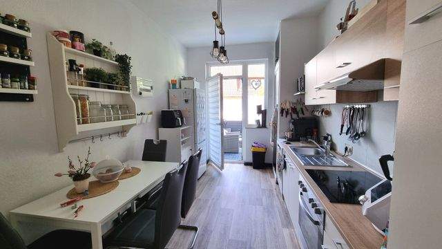 Eduard Rosenberg KG - Gepflegte 4-Zimmer-Wohnung in TOP-Lage - Photo 4